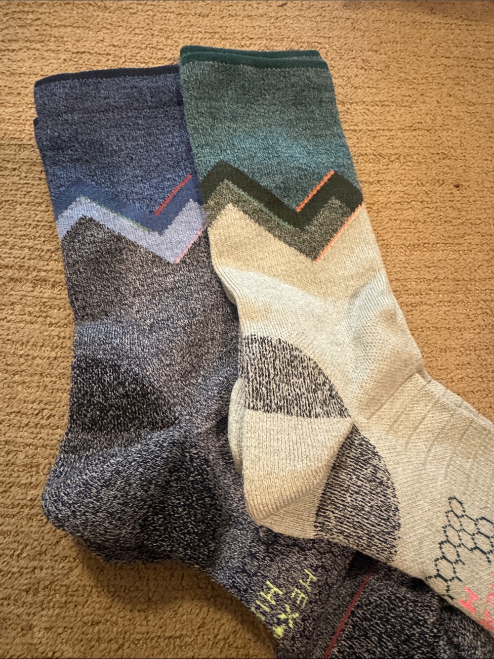 Bombas Unisex Performance Crew Socks - Two-Pack, Blue & Green
